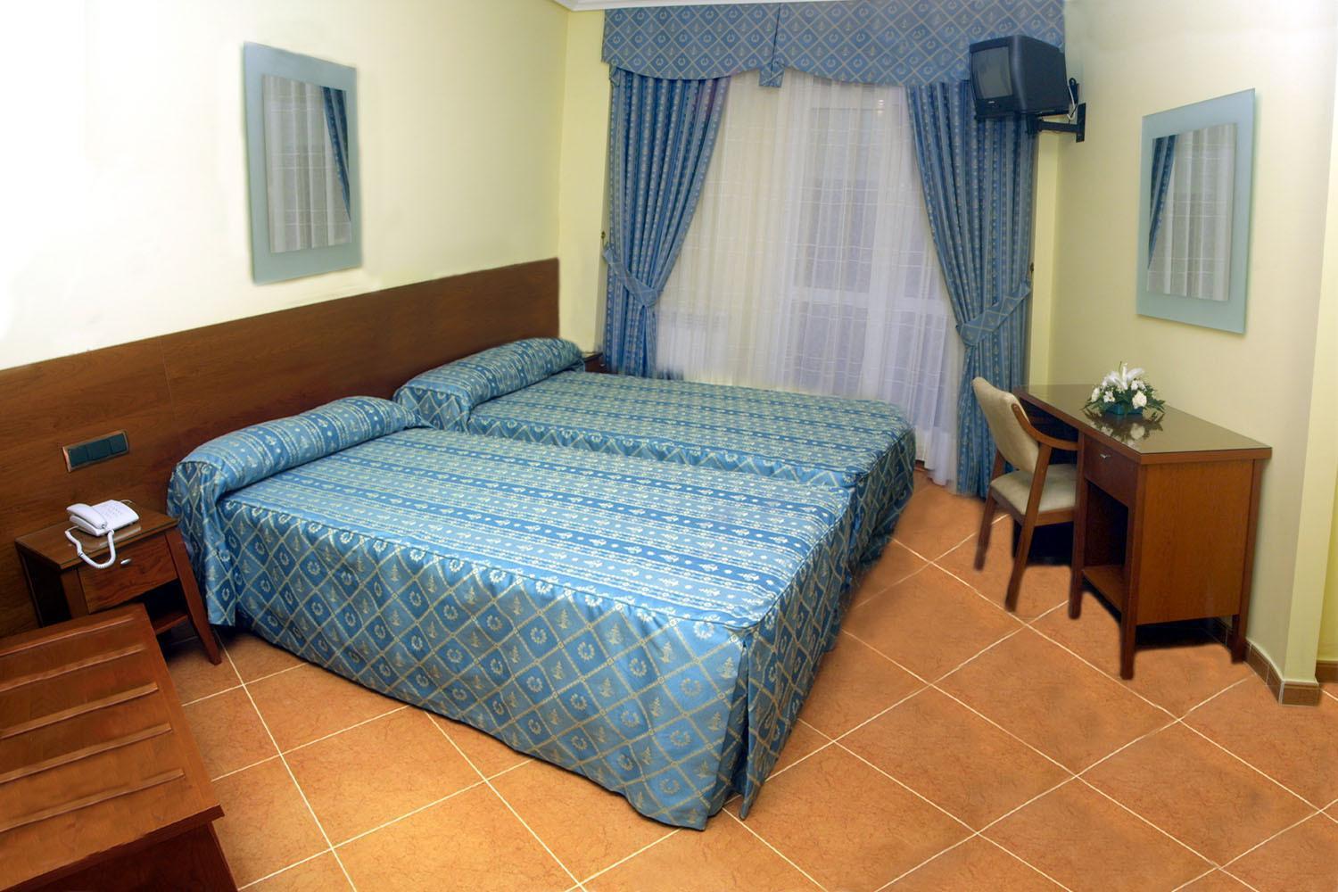 Hostal Castilla Benavente Ngoại thất bức ảnh