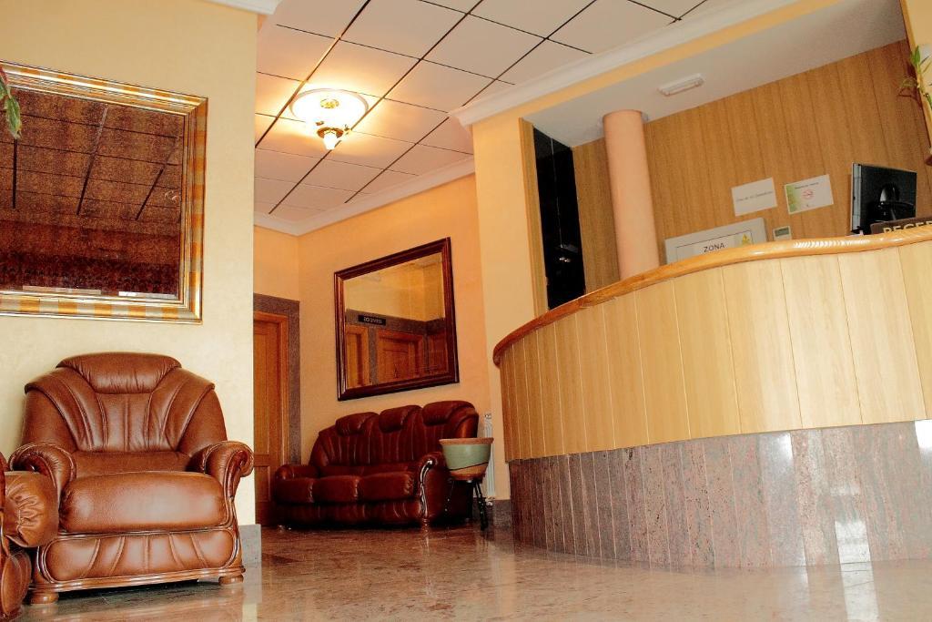 Hostal Castilla Benavente Ngoại thất bức ảnh